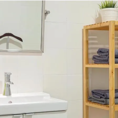 Mirandoalaconcha Casa de hóspedes 2*